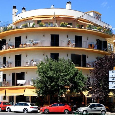 Apartamentos El Sol Tossa de Mar Luaran gambar