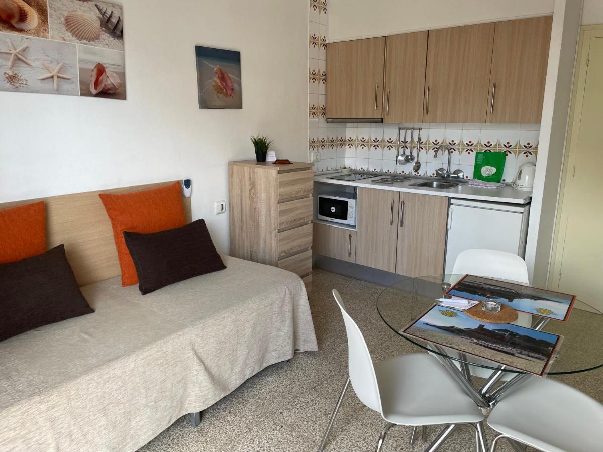 Apartamentos El Sol Tossa de Mar Luaran gambar